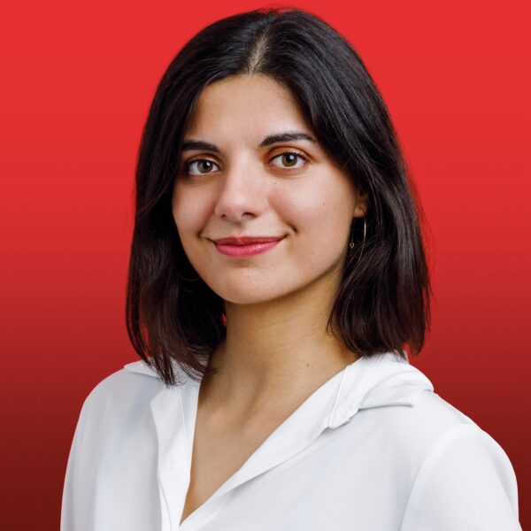 Maria Ioana Schäfer (sie/her)